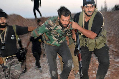 En fotos: terroristas de Al Nusra apresados por el ejército sirio